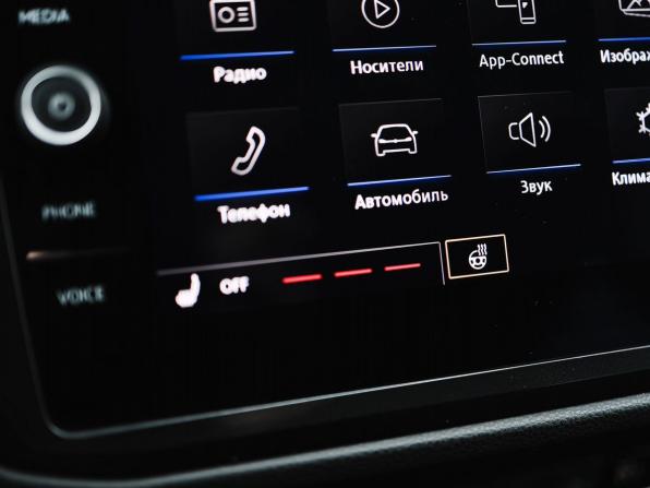 Volkswagen Tiguan II с пробегом 2018 года, цена 2 779 000 рублей, 153055 км, внедорожник, Автокод Объявления