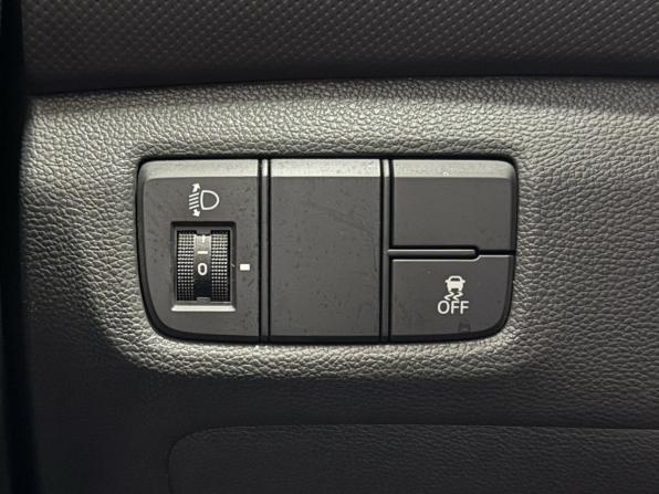 Hyundai Creta I с пробегом 2020 года, цена 1 895 000 рублей, 74268 км, внедорожник, Автокод Объявления