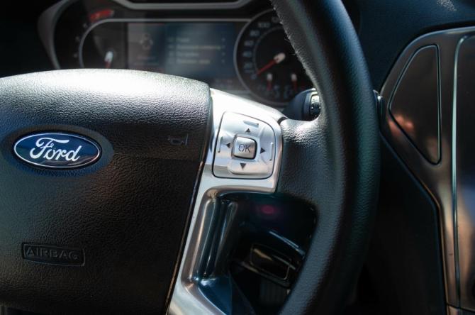 Ford Mondeo IV с пробегом 2008 года, цена 525 000 рублей, 220000 км, седан, Автокод Объявления