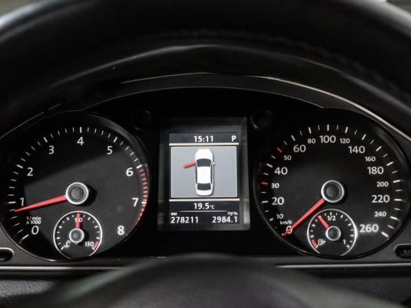 Volkswagen Passat B7 с пробегом 2011 года, цена 999 000 рублей, 278000 км, седан, Автокод Объявления