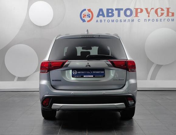 Mitsubishi Outlander III Рестайлинг 2 с пробегом 2018 года, цена 1 848 000 рублей, 151350 км, внедорожник, Автокод Объявления