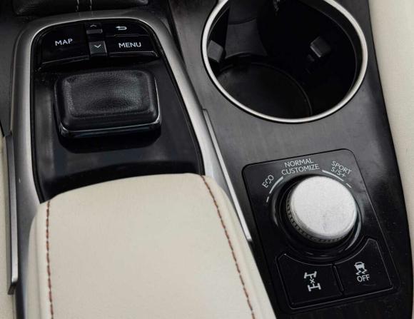 Lexus RX IV с пробегом 2016 года, цена 2 920 000 рублей, 171086 км, внедорожник, Автокод Объявления