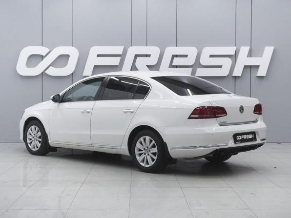 Volkswagen Passat B7 с пробегом 2011 года, цена 1 130 000 рублей, 185907 км, седан, Автокод Объявления