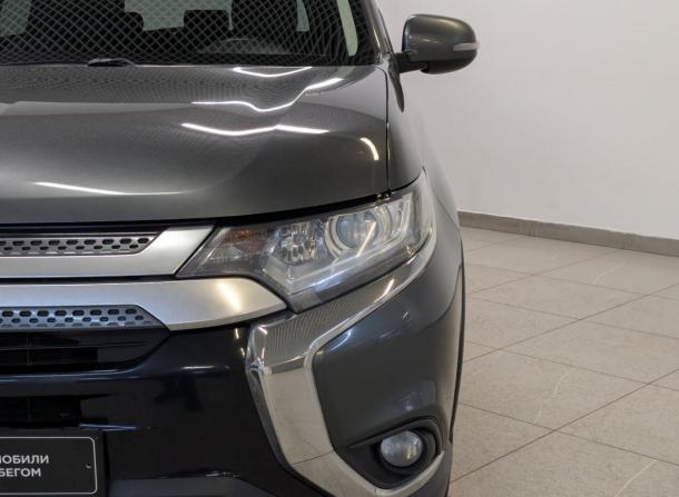 Mitsubishi Outlander III Рестайлинг 3 с пробегом 2020 года, цена 2 300 000 рублей, 92167 км, внедорожник, Автокод Объявления