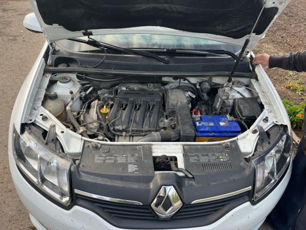 Renault Logan II с пробегом 2015 года, цена 819 000 рублей, 55221 км, седан, Автокод Объявления