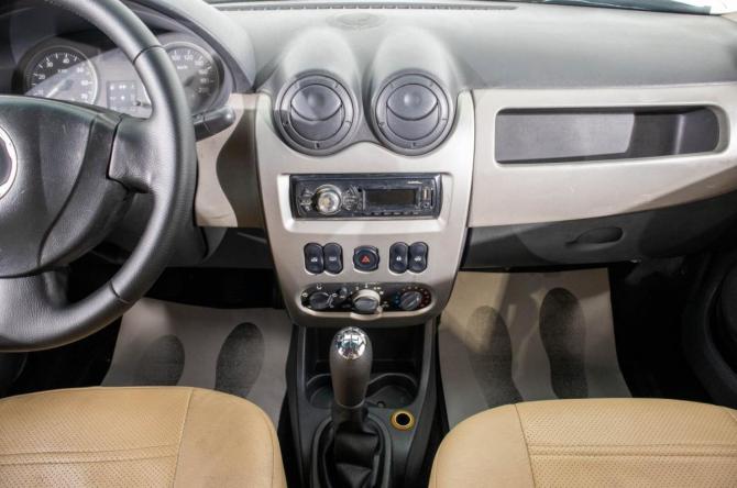 Renault Logan I Рестайлинг с пробегом 2010 года, цена 349 000 рублей, 230000 км, седан, Автокод Объявления