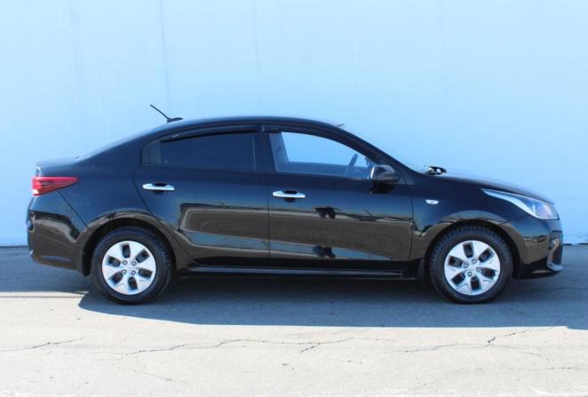 Kia Rio IV с пробегом 2019 года, цена 1 300 000 рублей, 72980 км, седан, Автокод Объявления
