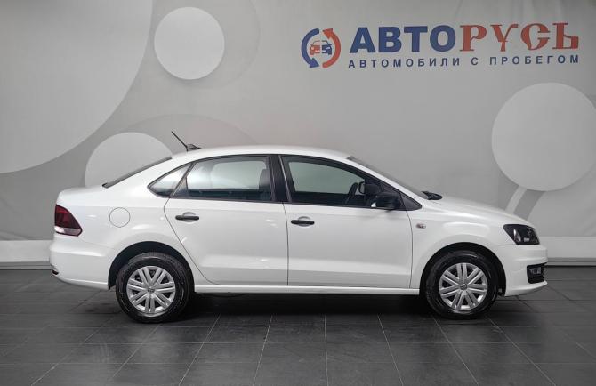 Volkswagen Polo V Рестайлинг с пробегом 2019 года, цена 1 097 000 рублей, 92278 км, седан, Автокод Объявления