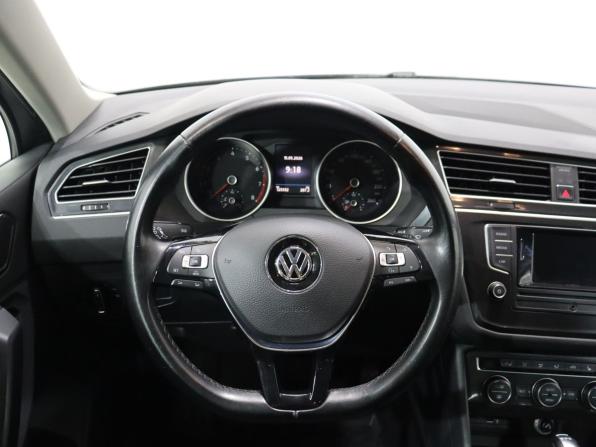 Volkswagen Tiguan II с пробегом 2017 года, цена 2 097 000 рублей, 123331 км, внедорожник, Автокод Объявления