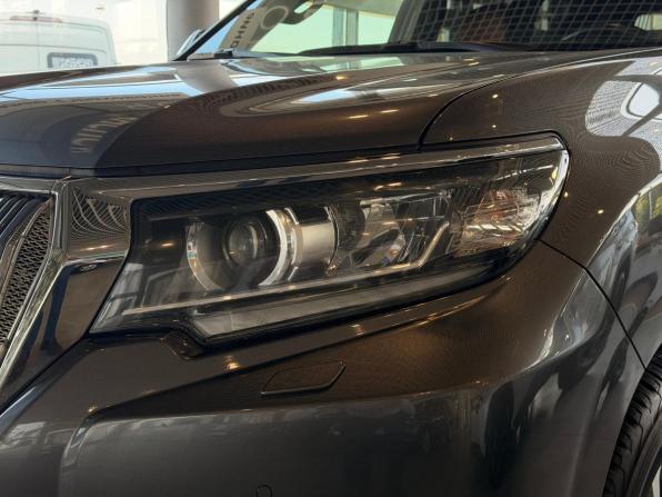 Toyota Land Cruiser Prado 150 Series Рестайлинг 2 с пробегом 2018 года, цена 5 650 000 рублей, 73873 км, внедорожник, Автокод Объявления