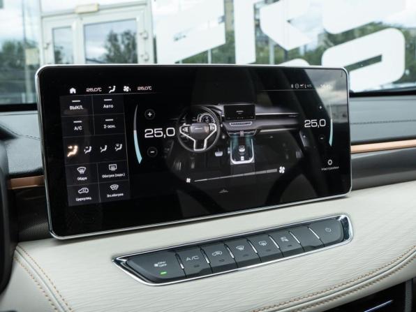 Haval Jolion I Рестайлинг с пробегом 2024 года, цена 2 012 500 рублей, 37465 км, внедорожник, Автокод Объявления