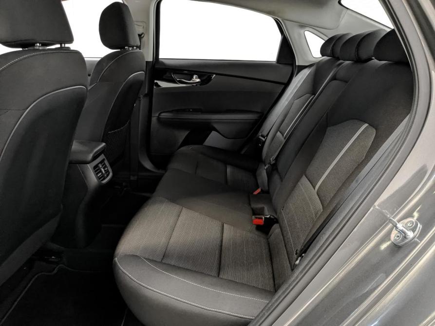 Kia Cerato IV Санкт-Петербург  - изображение 18