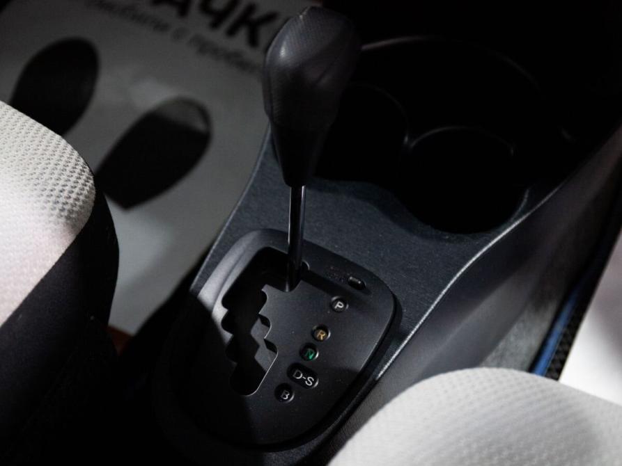 Toyota Vitz III (XP130) Иркутск  - изображение 13
