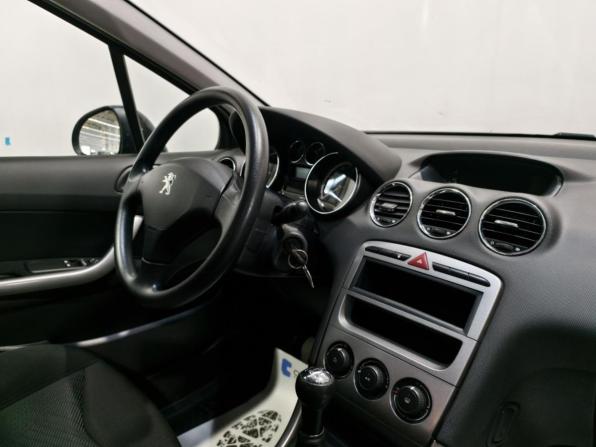 Peugeot 308 I Рестайлинг с пробегом 2012 года, цена 546 300 рублей, 96364 км, хэтчбек, Автокод Объявления