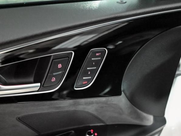 Audi A7 I (4G) Рестайлинг с пробегом 2016 года, цена 2 990 000 рублей, 138545 км, лифтбек, Автокод Объявления
