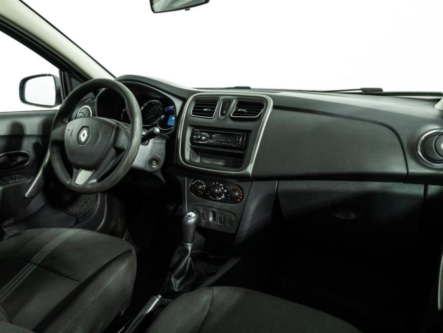 Renault Logan II Санкт-Петербург  - изображение 9