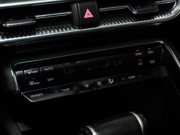 Kia K5 III с пробегом 2021 года, цена 2 448 000 рублей, 91544 км, седан, Автокод Объявления