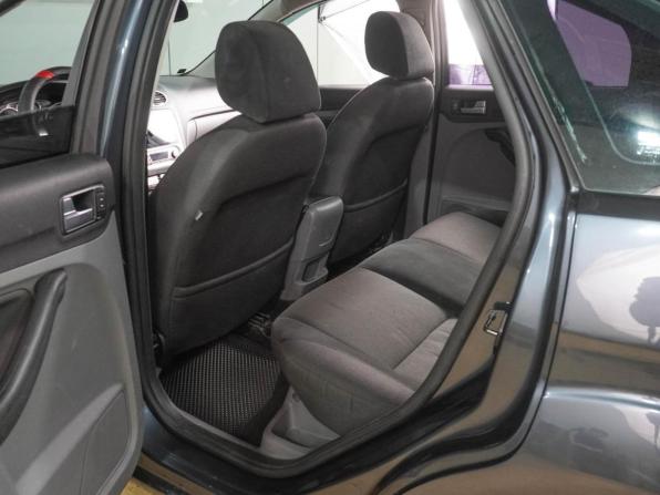 Ford Focus II Рестайлинг с пробегом 2008 года, цена 589 000 рублей, 387386 км, седан, Автокод Объявления