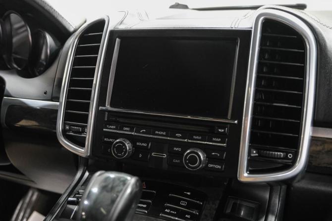 Porsche Cayenne II (958) с пробегом 2011 года, цена 2 629 000 рублей, 230000 км, внедорожник, Автокод Объявления