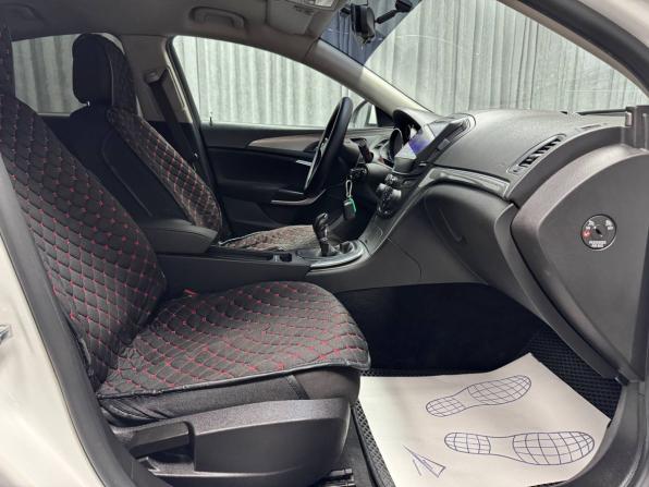 Opel Insignia I Рестайлинг с пробегом 2014 года, цена 865 000 рублей, 197705 км, седан, Автокод Объявления