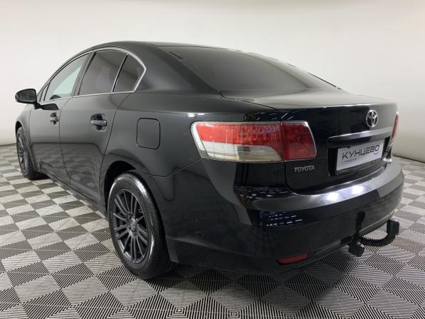 Toyota Avensis III Рестайлинг с пробегом 2011 года, цена 819 000 рублей, 329228 км, седан, Автокод Объявления
