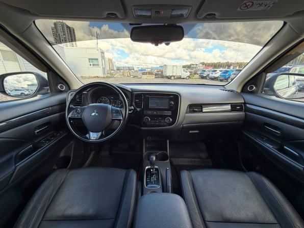 Mitsubishi Outlander III Рестайлинг 2 с пробегом 2015 года, цена 1 575 000 рублей, 159000 км, внедорожник, Автокод Объявления
