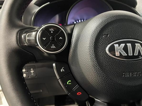 Kia Soul II Рестайлинг с пробегом 2017 года, цена 1 330 000 рублей, 150110 км, хэтчбек, Автокод Объявления