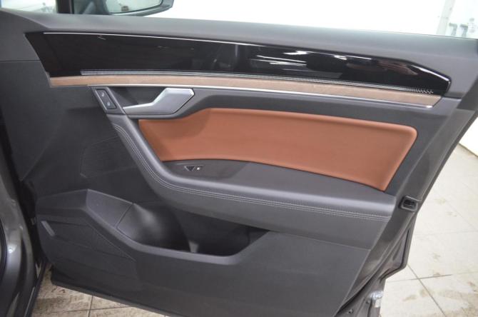 Volkswagen Touareg III с пробегом 2018 года, цена 3 750 000 рублей, 152812 км, внедорожник, Автокод Объявления