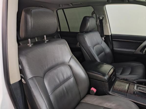 Toyota Land Cruiser 200 Series с пробегом 2009 года, цена 2 750 000 рублей, 272802 км, внедорожник, Автокод Объявления