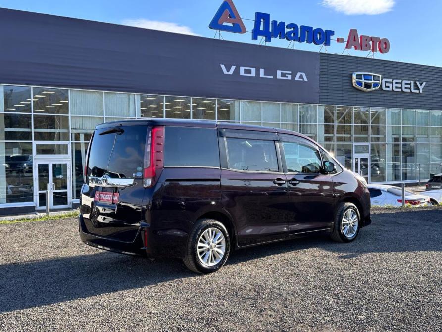 Toyota Noah III (R80) Набережные Челны  - изображение 6