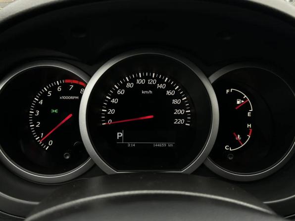 Suzuki Grand Vitara II Рестайлинг 2 с пробегом 2012 года, цена 1 199 000 рублей, 144659 км, внедорожник, Автокод Объявления