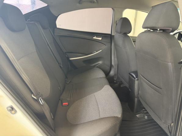 Hyundai Solaris I с пробегом 2013 года, цена 635 000 рублей, 170488 км, седан, Автокод Объявления