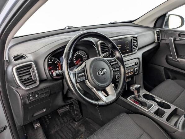 Kia Sportage IV Рестайлинг с пробегом 2021 года, цена 2 199 000 рублей, 112484 км, внедорожник, Автокод Объявления
