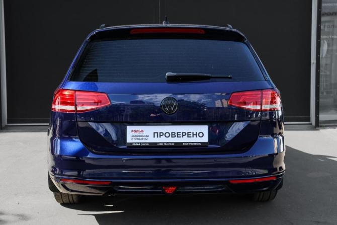 Volkswagen Passat B8 с пробегом 2018 года, цена 2 150 000 рублей, 186210 км, универсал, Автокод Объявления