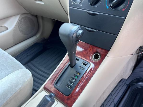 Toyota Allex I с пробегом 2001 года, цена 370 000 рублей, 300589 км, хэтчбек, Автокод Объявления