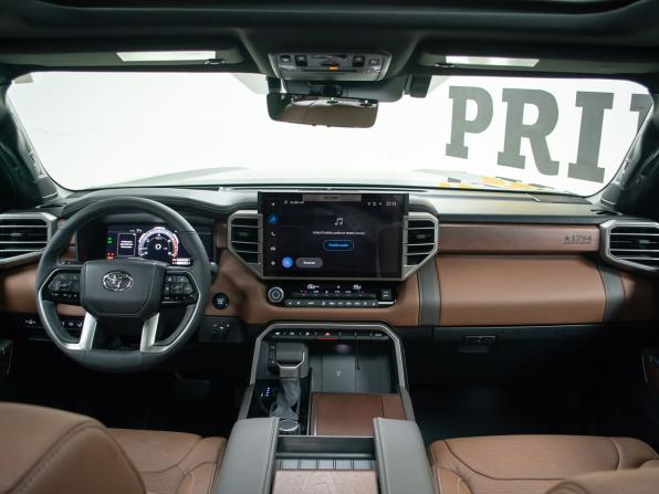 Toyota Tundra III с пробегом 2026 года, цена 10 799 000 рублей, 54 км, offers.body_type.unknown, Автокод Объявления