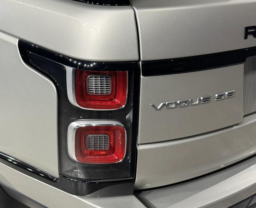 Land Rover Range Rover IV Рестайлинг Иркутск  - изображение 9