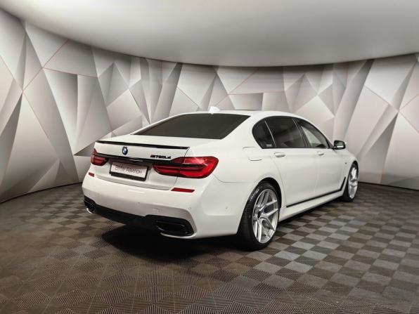BMW 7 серии VI (G11/G12) с пробегом 2015 года, цена 3 870 000 рублей, 198146 км, седан, Автокод Объявления