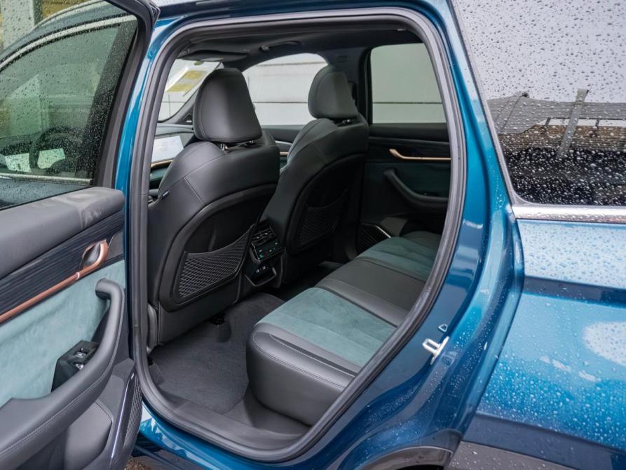Geely Monjaro I Санкт-Петербург  - изображение 10