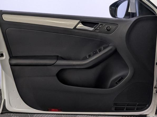 Volkswagen Jetta VI с пробегом 2014 года, цена 1 125 000 рублей, 106091 км, седан, Автокод Объявления