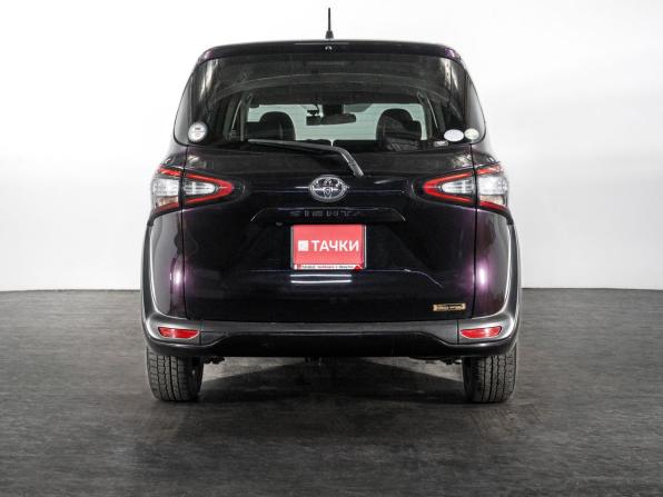Toyota Sienta II с пробегом 2018 года, цена 1 549 500 рублей, 47000 км, компактвэн, Автокод Объявления