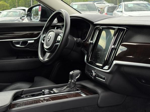 Volvo S90 II с пробегом 2018 года, цена 2 570 000 рублей, 116905 км, седан, Автокод Объявления