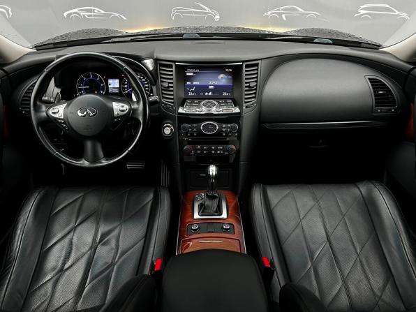 Infiniti QX70 с пробегом 2016 года, цена 2 299 000 рублей, 106800 км, внедорожник, Автокод Объявления