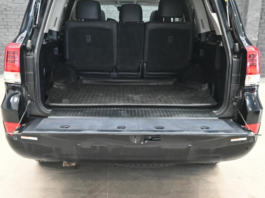 Toyota Land Cruiser 200 Series Рестайлинг 2 Екатеринбург  - изображение 6