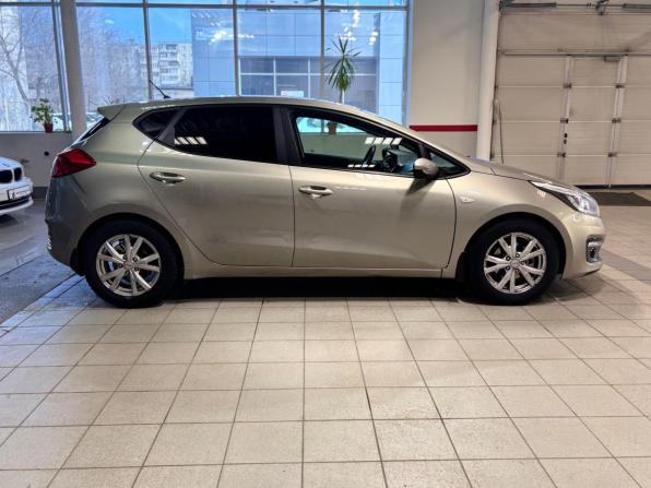 Kia Ceed II Рестайлинг с пробегом 2016 года, цена 1 389 000 рублей, 123165 км, хэтчбек, Автокод Объявления