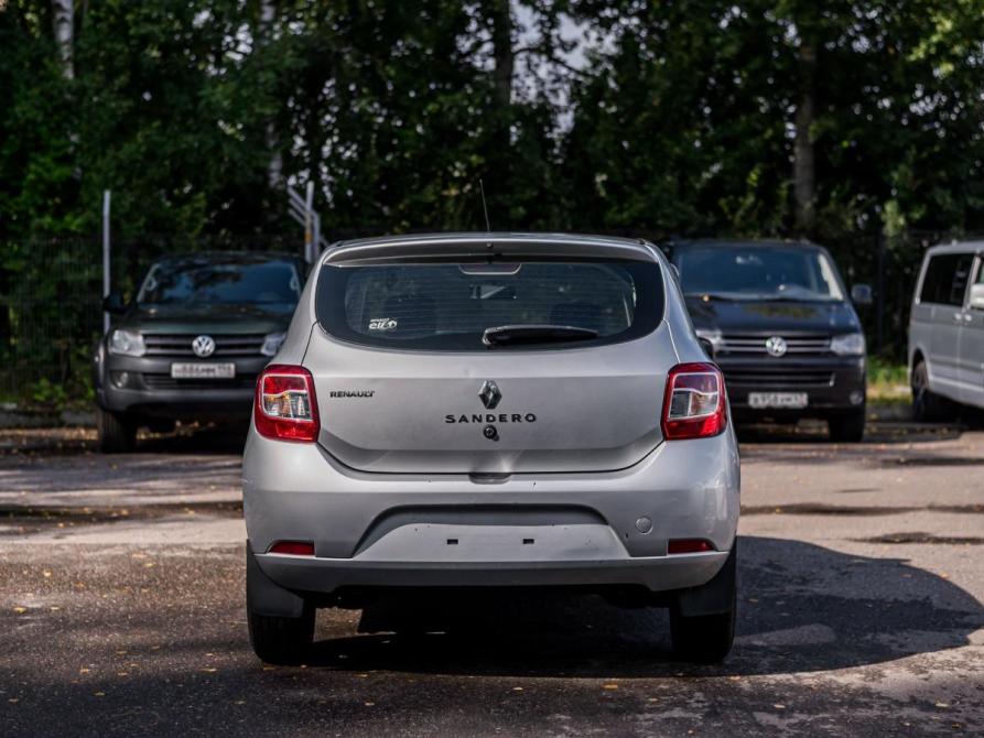Renault Sandero II Санкт-Петербург  - изображение 4