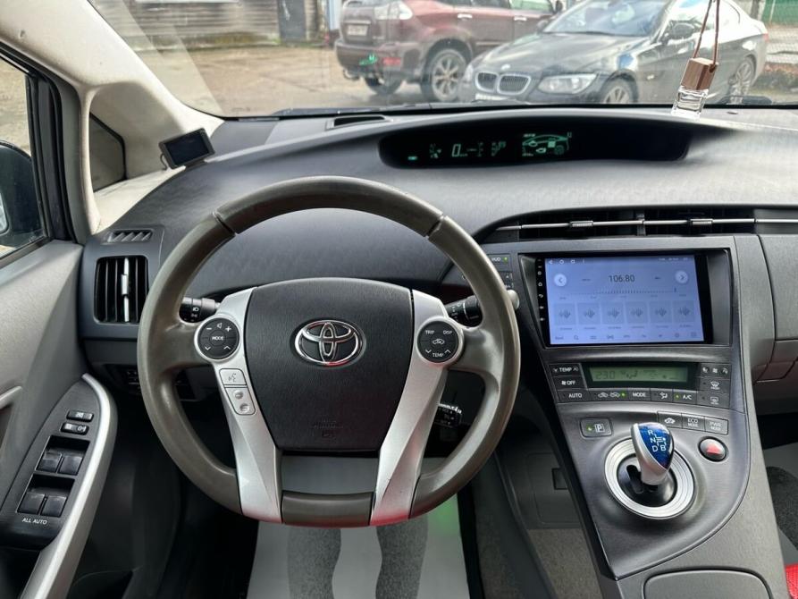 Toyota Prius III (XW30) Пермь  - изображение 31