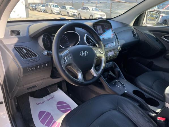 Hyundai ix35 I с пробегом 2012 года, цена 1 320 000 рублей, 182000 км, внедорожник, Автокод Объявления