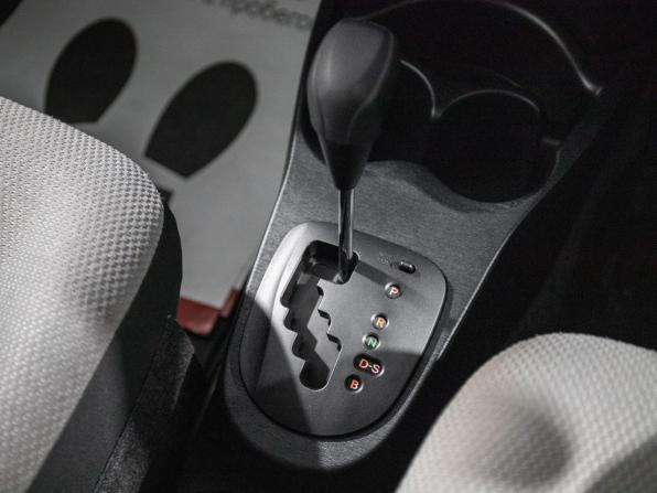 Toyota Vitz III (XP130) с пробегом 2011 года, цена 759 500 рублей, 72634 км, хэтчбек, Автокод Объявления