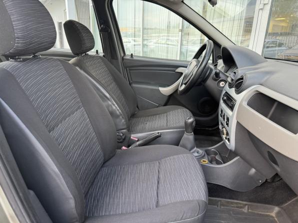 Renault Logan I Рестайлинг с пробегом 2011 года, цена 399 000 рублей, 241000 км, седан, Автокод Объявления